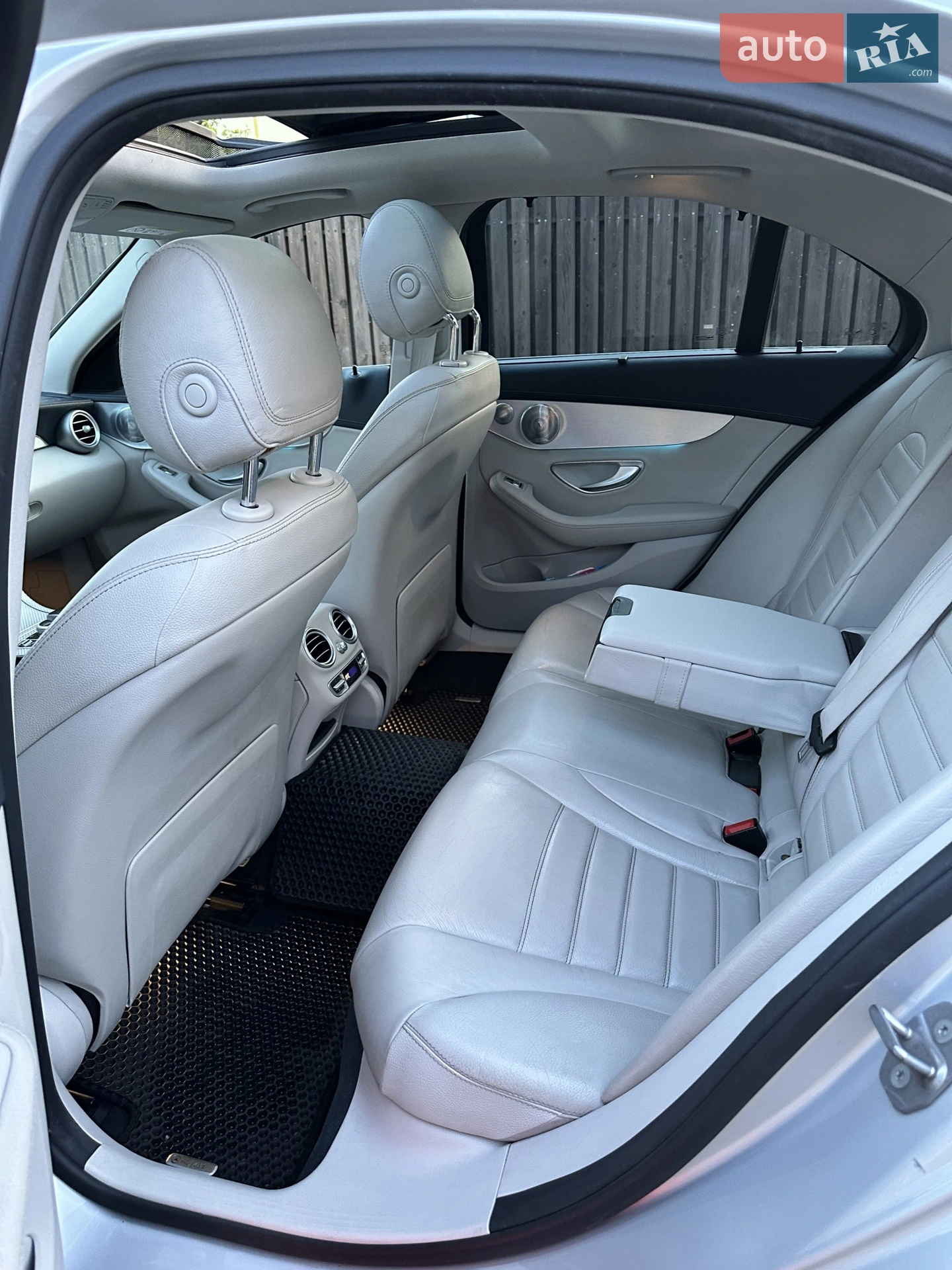 2016 Mercedes-Benz C-klasse - мініатюра 5