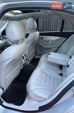 Седан Mercedes-Benz C-Class 2016 в 