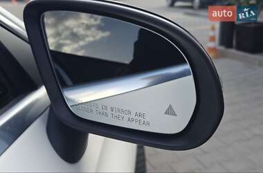 Кабриолет Mercedes-Benz C-Class 2016 в 