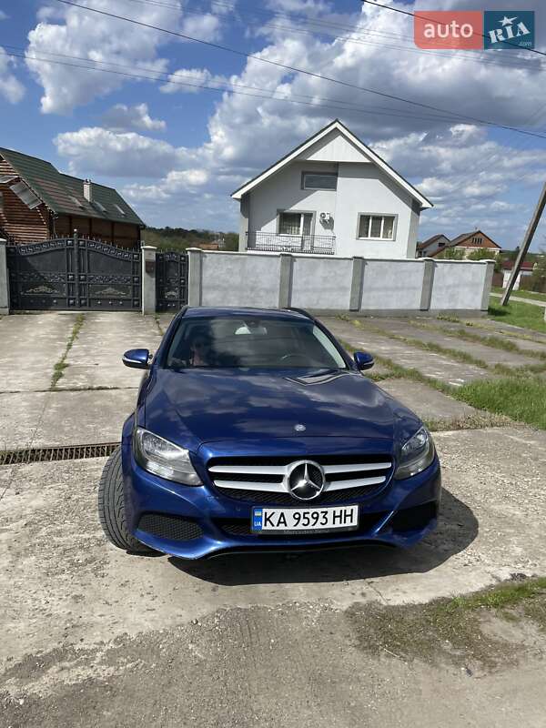 Универсал Mercedes-Benz C-Class 2014 в Ужгороде