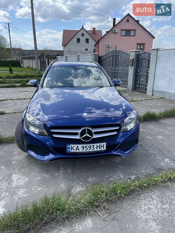 Универсал Mercedes-Benz C-Class 2014 в Ужгороде