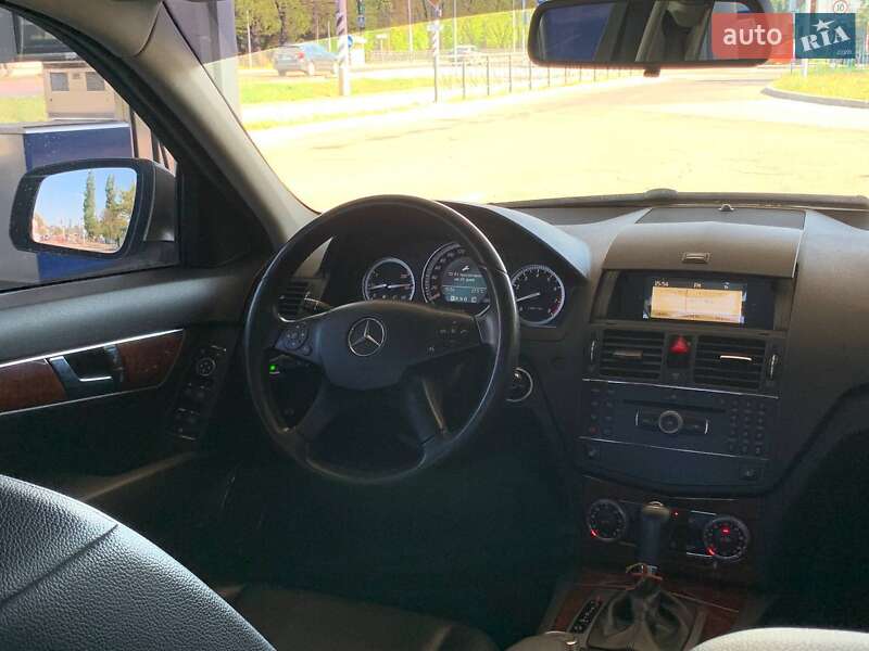 Седан Mercedes-Benz C-Class 2007 в Миколаєві