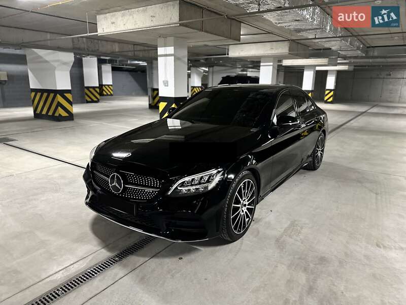 Mercedes-Benz C-Class 2018