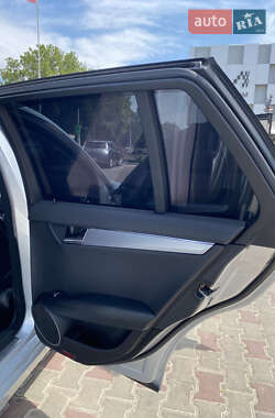Универсал Mercedes-Benz C-Class 2009 в 