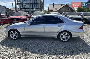 Седан Mercedes-Benz C-Class 2005 в 