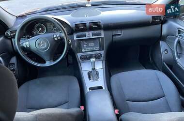 Седан Mercedes-Benz C-Class 2006 в 