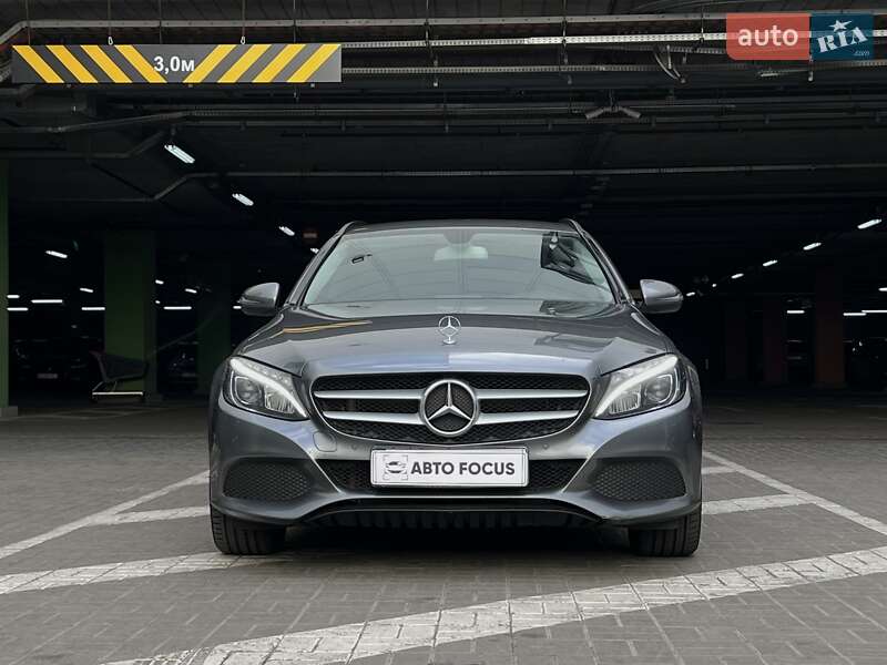 Універсал Mercedes-Benz C-Class 2018 в Києві