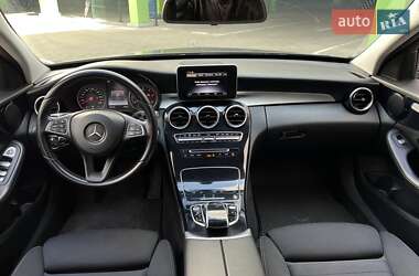 Универсал Mercedes-Benz C-Class 2018 в 