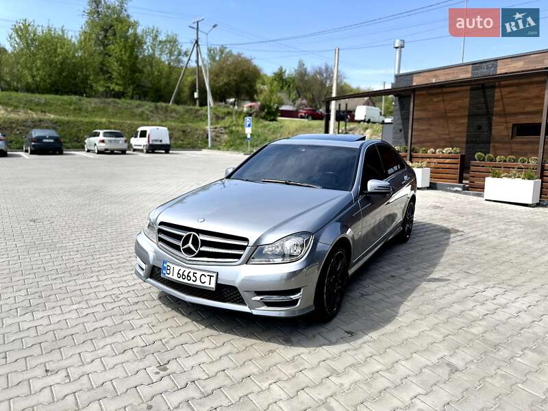 Седан Mercedes-Benz C-Class 2012 в 
