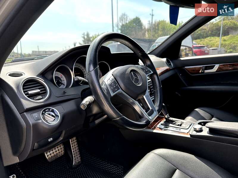 Седан Mercedes-Benz C-Class 2012 в Лубнах фото 20 Седан Mercedes-Benz C-Class 2012 в Лубнах