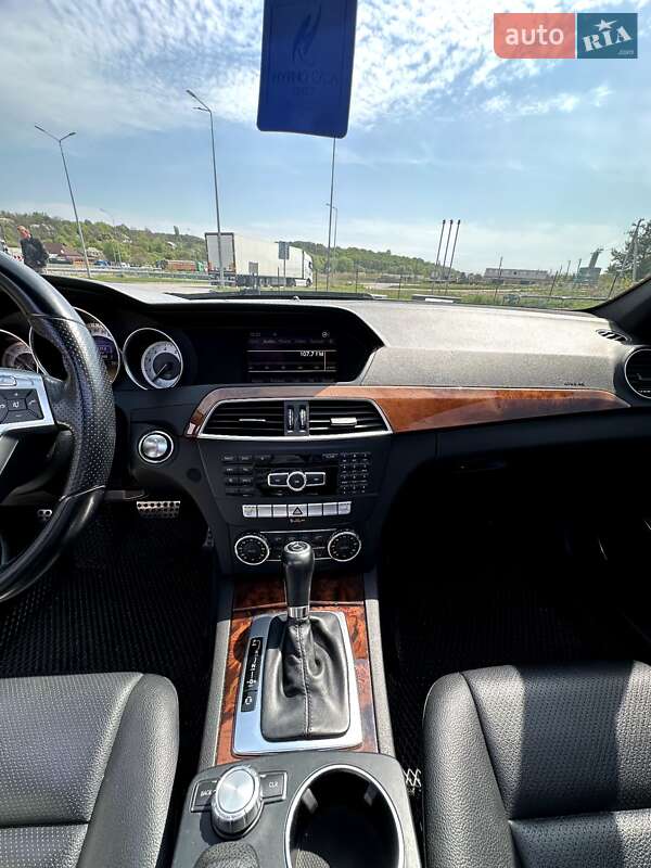 Седан Mercedes-Benz C-Class 2012 в Лубнах фото 24 Седан Mercedes-Benz C-Class 2012 в Лубнах