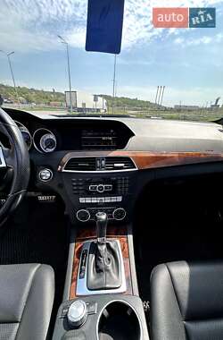 Седан Mercedes-Benz C-Class 2012 в 