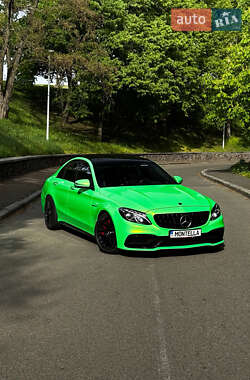 Седан Mercedes-Benz C-Class 2015 в Киеве