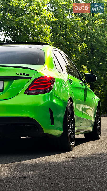 Седан Mercedes-Benz C-Class 2015 в Киеве