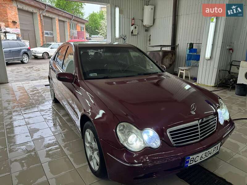 Седан Mercedes-Benz C-Class 2000 в 