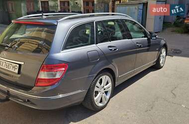 Универсал Mercedes-Benz C-Class 2010 в 