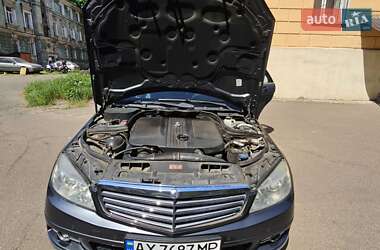 Универсал Mercedes-Benz C-Class 2010 в 