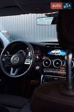 Универсал Mercedes-Benz C-Class 2019 в 