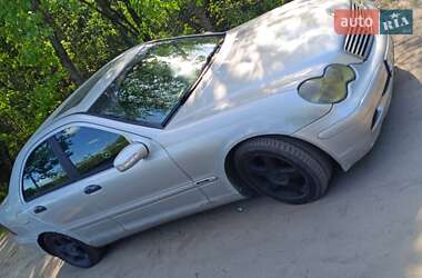 Седан Mercedes-Benz C-Class 2001 в Каменском
