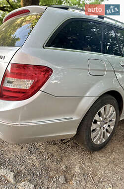 Универсал Mercedes-Benz C-Class 2012 в 