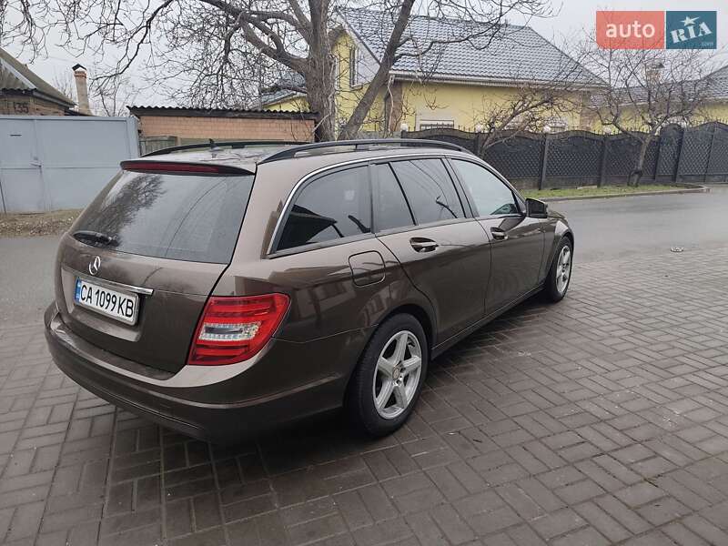 Универсал Mercedes-Benz C-Class 2014 в Черкассах