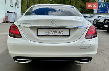 Седан Mercedes-Benz C-Class 2021 в 