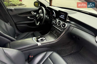 Седан Mercedes-Benz C-Class 2015 в 