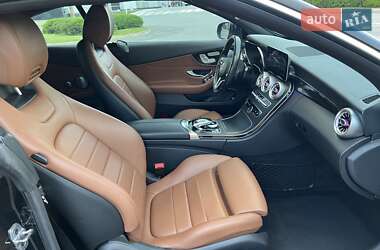 Кабриолет Mercedes-Benz C-Class 2019 в 