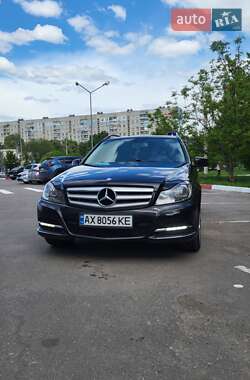 Универсал Mercedes-Benz C-Class 2013 в 