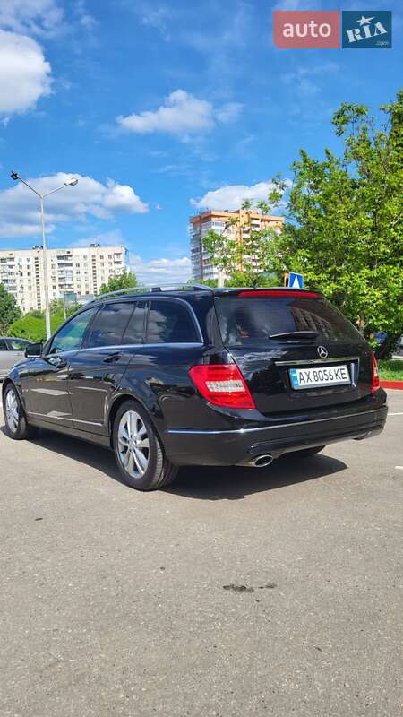 Универсал Mercedes-Benz C-Class 2013 в Харькове