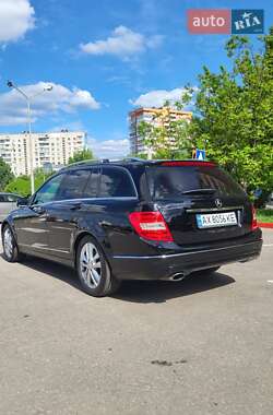 Универсал Mercedes-Benz C-Class 2013 в 