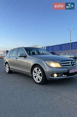 Универсал Mercedes-Benz C-Class 2010 в 