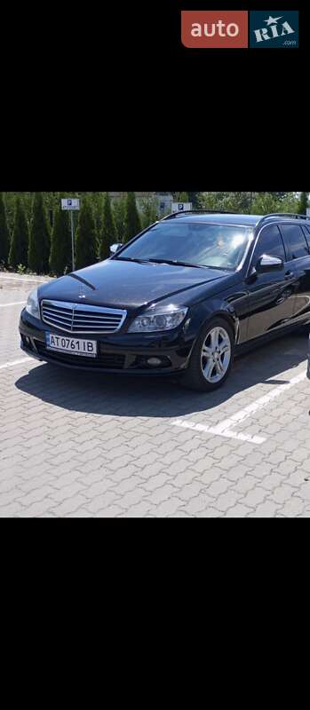 Універсал Mercedes-Benz C-Class 2008 в Івано-Франківську