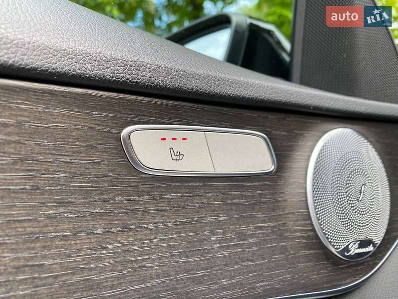 Универсал Mercedes-Benz C-Class 2018 в Киеве