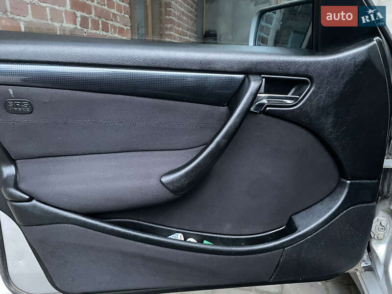 Универсал Mercedes-Benz C-Class 1999 в Сокале