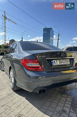 Седан Mercedes-Benz C-Class 2012 в 