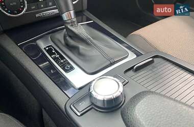 Универсал Mercedes-Benz C-Class 2012 в 