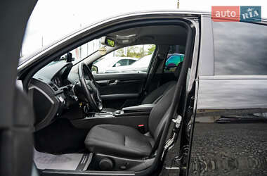 Седан Mercedes-Benz C-Class 2010 в 