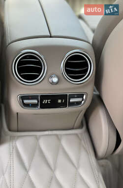 Седан Mercedes-Benz C-Class 2015 в 