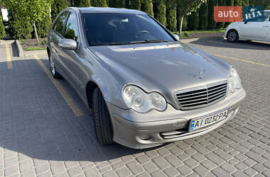 Седан Mercedes-Benz C-Class 2006 в 