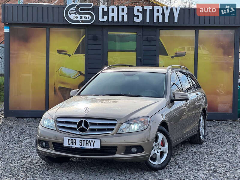 Mercedes-Benz C-Class 2010