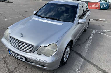 Седан Mercedes-Benz C-Class 2001 в Львове