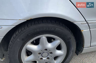 Седан Mercedes-Benz C-Class 2001 в 