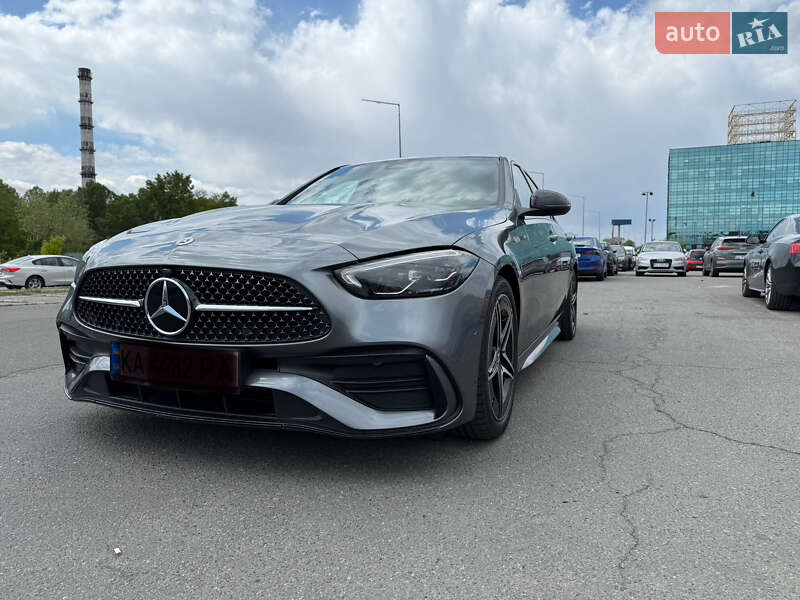 Седан Mercedes-Benz C-Class 2022 в Киеве