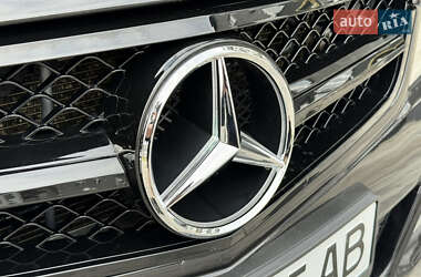 Седан Mercedes-Benz C-Class 2011 в 