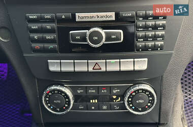 Седан Mercedes-Benz C-Class 2011 в 