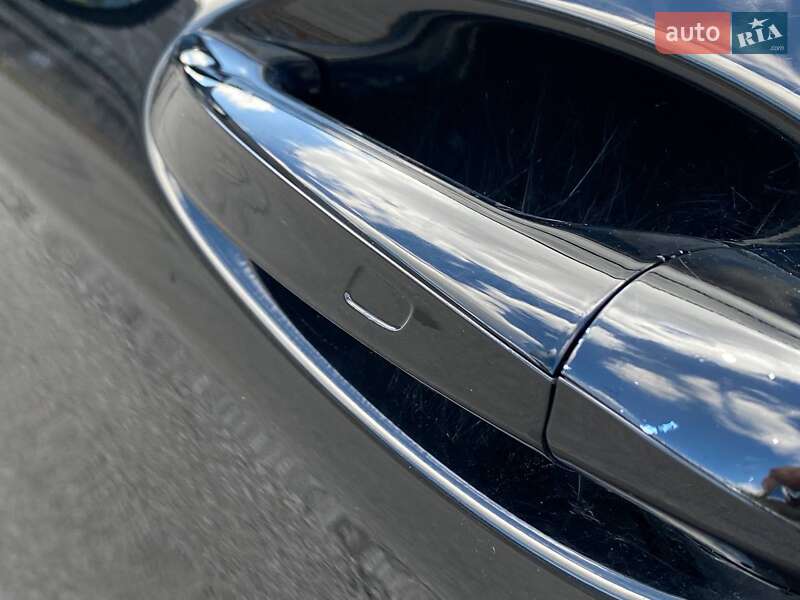 Седан Mercedes-Benz C-Class 2016 в Львові