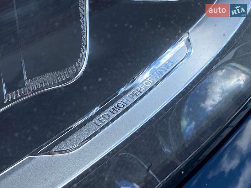 Седан Mercedes-Benz C-Class 2016 в Львові