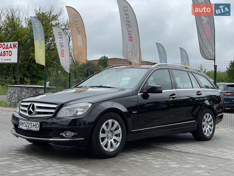 Mercedes-Benz C-Class 2009