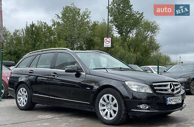 Универсал Mercedes-Benz C-Class 2009 в 